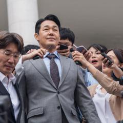 绅士 - 1r43qk4R7UVOD1YdyurZNEvRrK.jpg